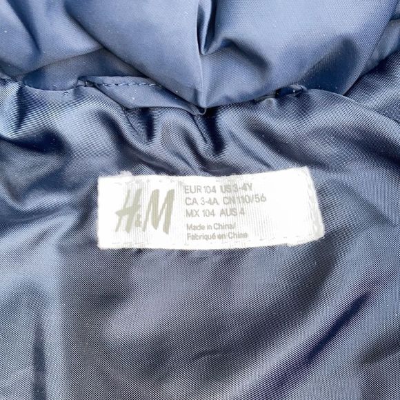 H&M Hooded Blue Puffer Jacket Size 3-4 Year Old - Picture 6 of 12